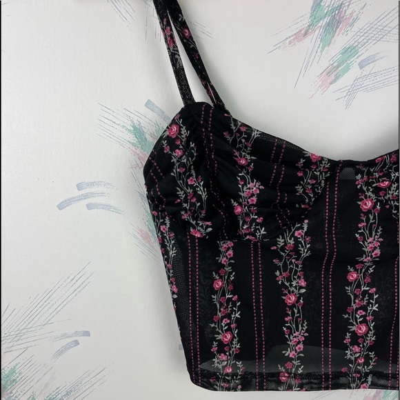 Forever 21 Black Pink Floral Print Cropped Bra Top - Picture 2 of 8